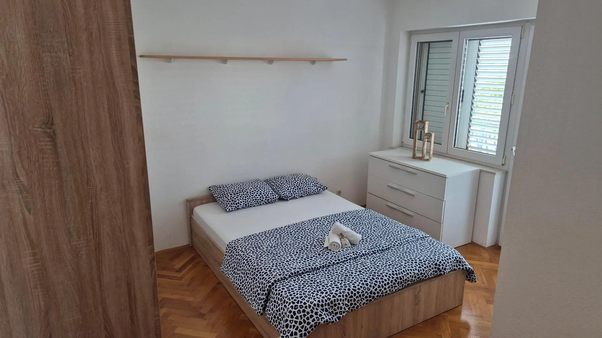 Family Time Apartment Split